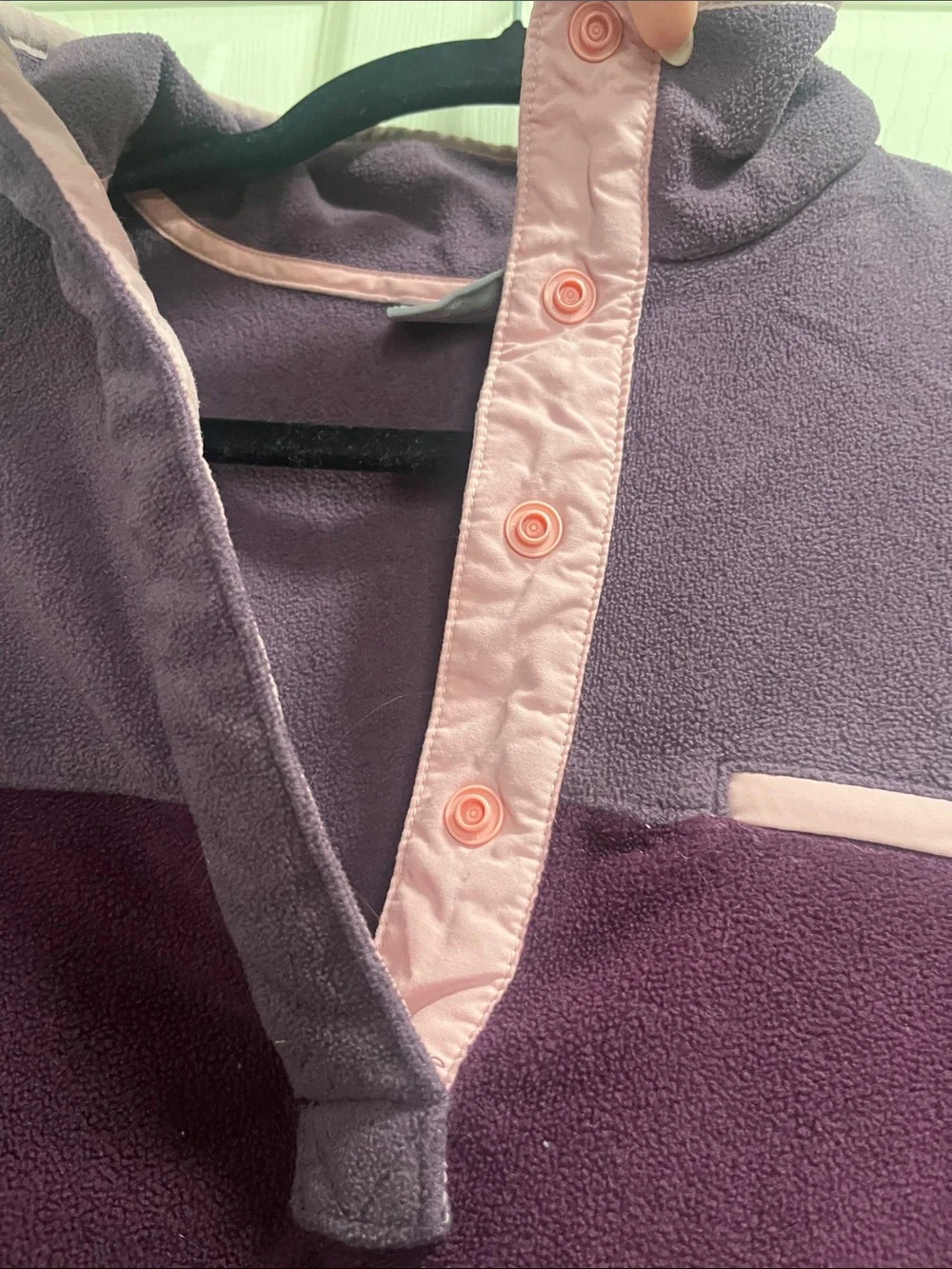 Columbia Two-Tone Purple Fleece Cowl Pullover with Pink Trim